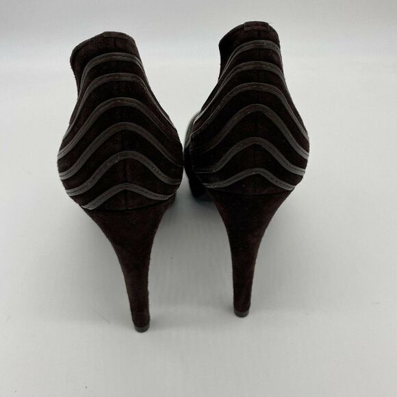 Elie Tahari Brown Suede Heels size 37.5 7.5 Peep t - Picture 4 of 6